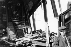 0130-img086-10oct1909-grandview-car-accident