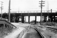 tracks-kits-img557-no-date-kitsilano-line-looking-east-to-granville-bridge
