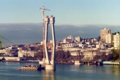 img576-1988jan31-skybridge-construction