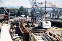 img588-1988apr25-skybridge-construction