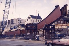 img589-1988apr29-skybridge-construction