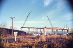 img640-1988jan26-skybridge-construction-surrey