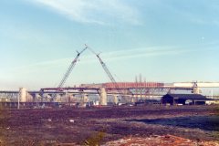 img642-1988jan26-skybridge-construction-surrey