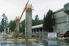 img738-1991jun-surrey-place-mall