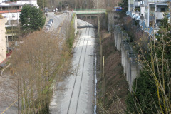   - 04 April 2009