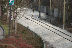   - 04 April 2009