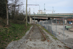   - 04 April 2009