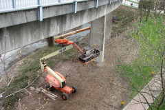   - 10 April 2009