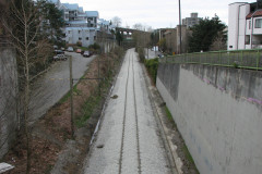   - 10 April 2009