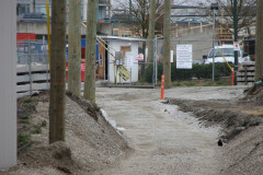   - 10 April 2009