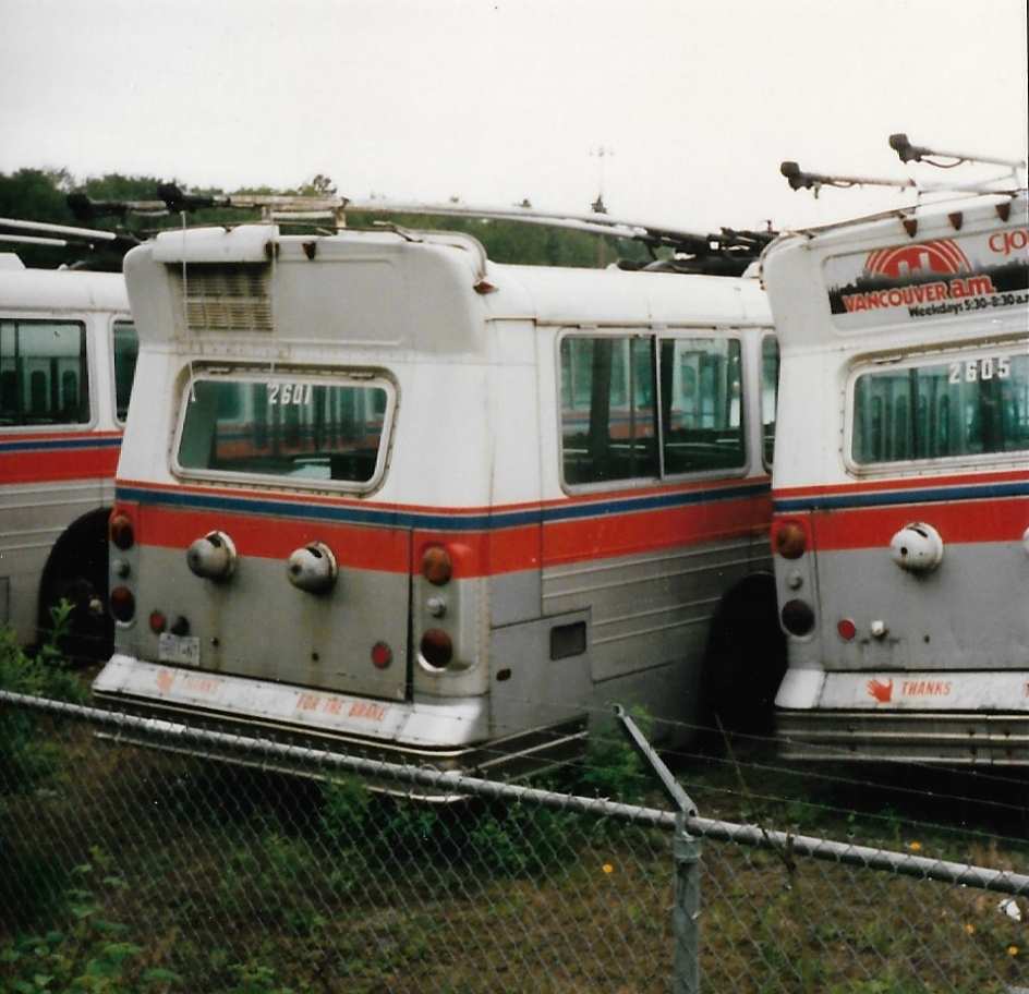 A group of buses parked next to each other

Description automatically generated with medium confidence